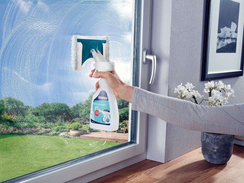 LEIFHEIT-Fensterwischer-Spruehwischer-gravidus-9033_4.jpg