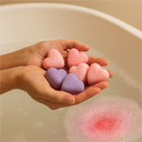 Badeherzen-10-Stueck-mit-Rosenduft-sprudelnd-4-farbig-sortiert-badeherzen-rosenduft-sprudelnd-badezusatz-wellness-geschenk-badebomben-herzform-badepralinen-badekugeln-bad-hearts-entspan_5.png