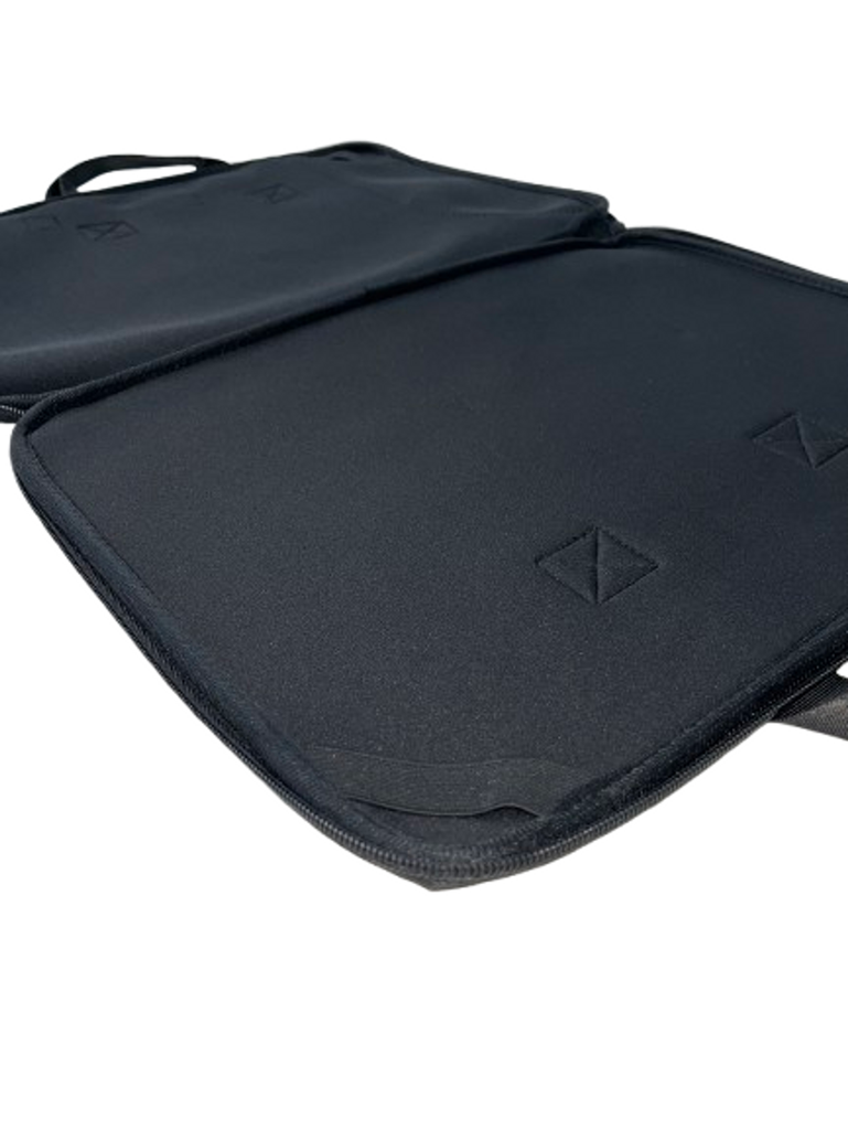 Neopren-Notebooktasche-Laptoptasche-15-6--mit-Reissverschluss-und-Griff-Notebook--Laptop--Tasche--Tragetasche--Schwarz--Neopren--Schutzhuelle--Huelle-gravidus-189_3.png
