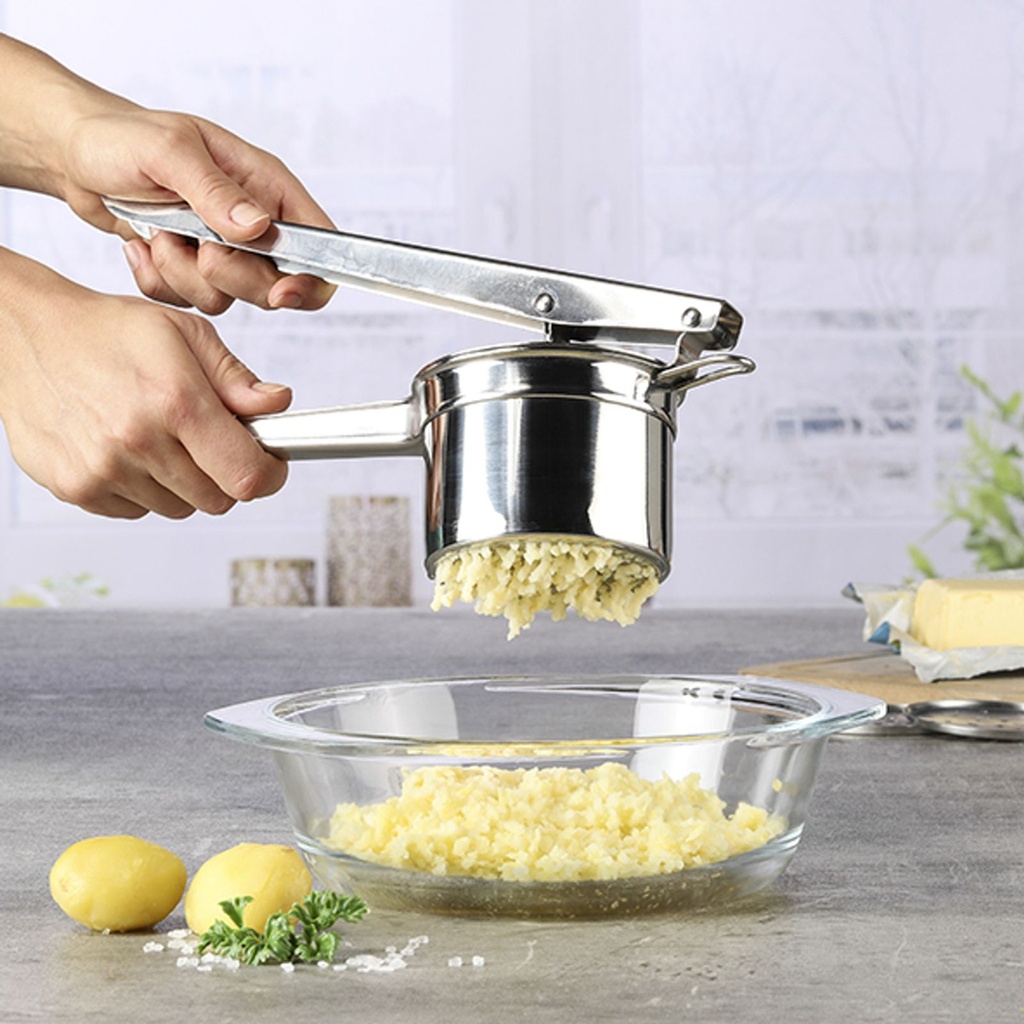 Edelstahl-Kartoffelpresse-Spaetzlepresse-Spaghettieispresse-mit-3-Locheinsaetzen-Edelstahl--Kartoffelpresse--Spaetzlepresse--Spaghettieispresse--Locheinsaetze--Presse--Kartoffel--Spaetzle-.jpg