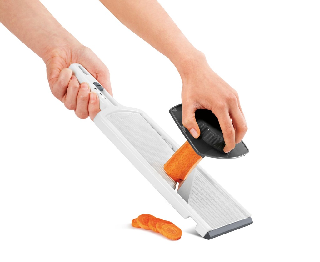 Gemuesehobel-Kuechenreibe-Gurkenhobel-Kartoffelschneider-Kuechenhobel-6-Stufen-weiss-gravidus-7523_3.jpg