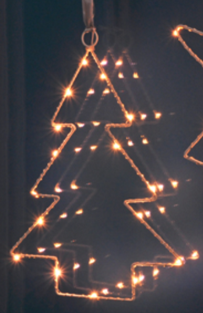 Weihnachtliche LED Fensterbeleuchtung in festlichen Designs