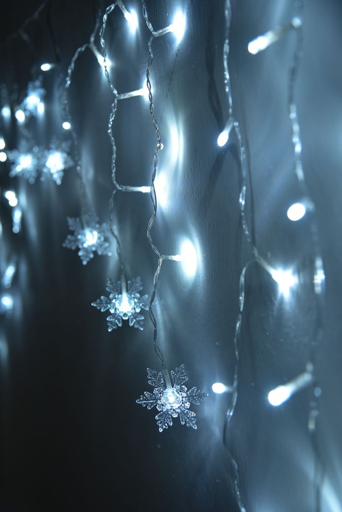 [18215] LED Schneeflocken Lichtervorhang 71 LEDs kaltweiß Batteriebetrieb
